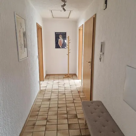 Penzini Monteurzimmer Karlsruhe Nahe Messe * 埃特林根
